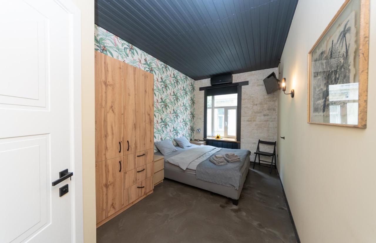 Apart Hotel On Zoloti Vorota Kijów Zewnętrze zdjęcie